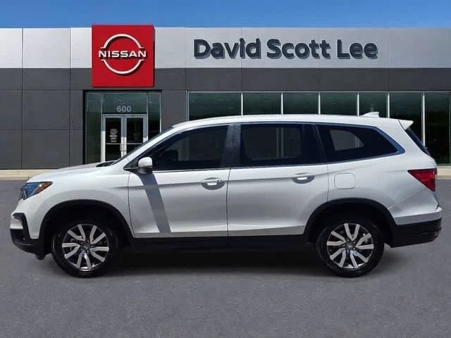 Used 2021 White Honda EX-L image 11