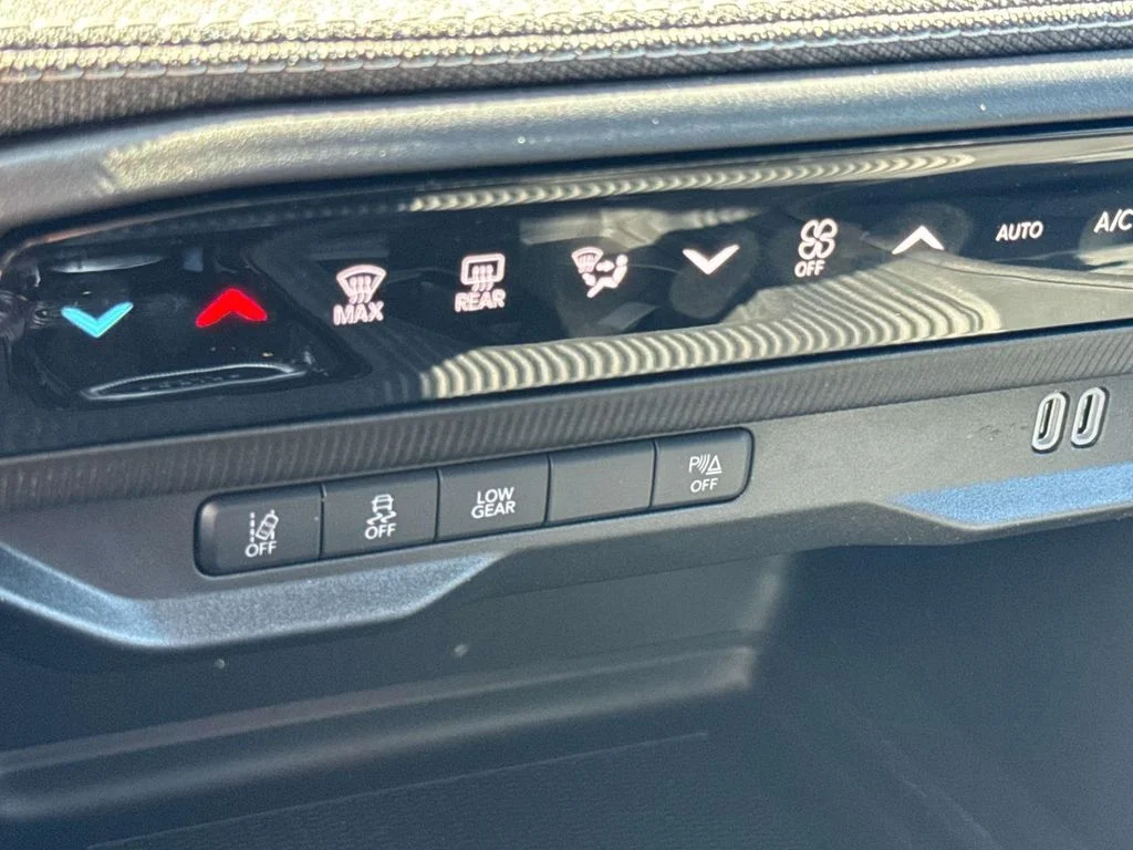 New 2026 Black Jeep Laredo image 26