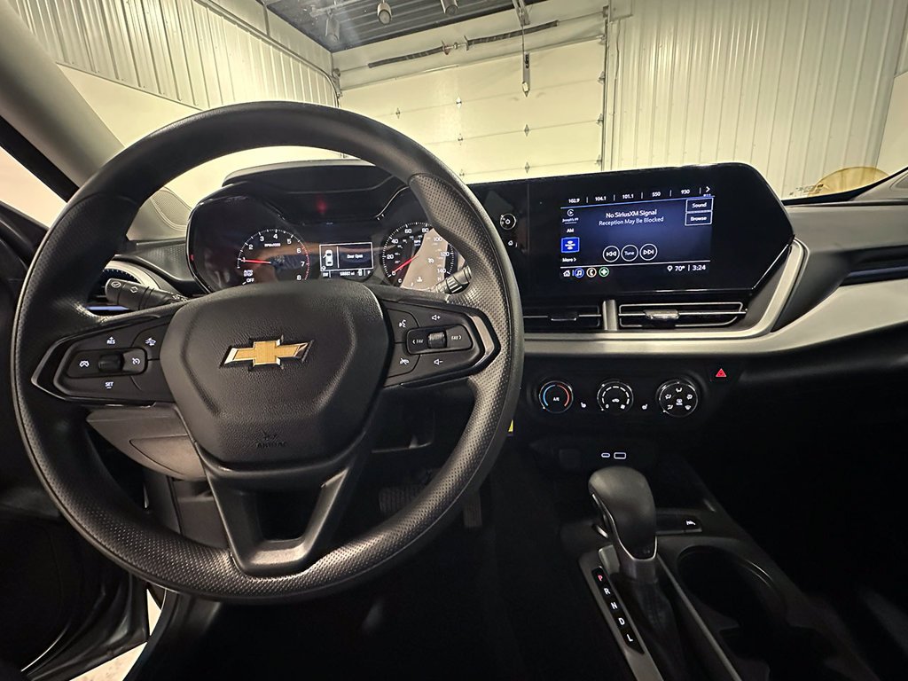 Used 2024 Gray Chevrolet LS image 35