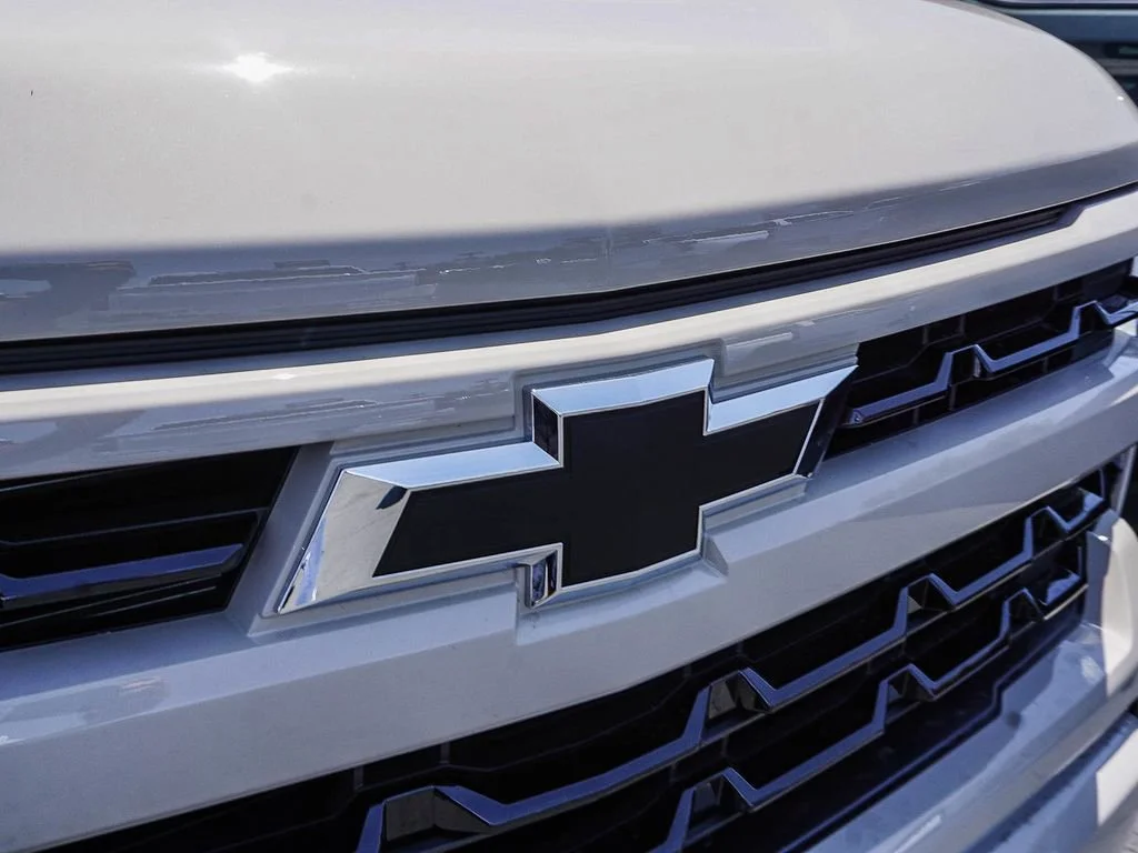 New 2026 White Sands Chevrolet RST image 11