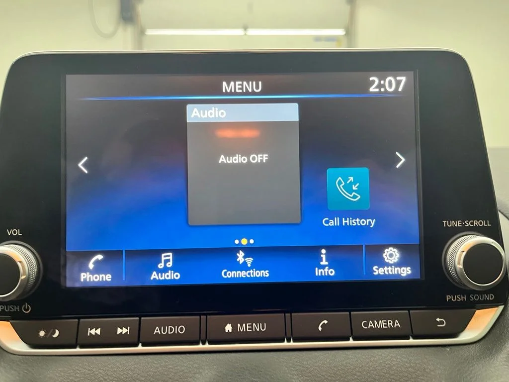 Used 2024 Blue Nissan SR image 26