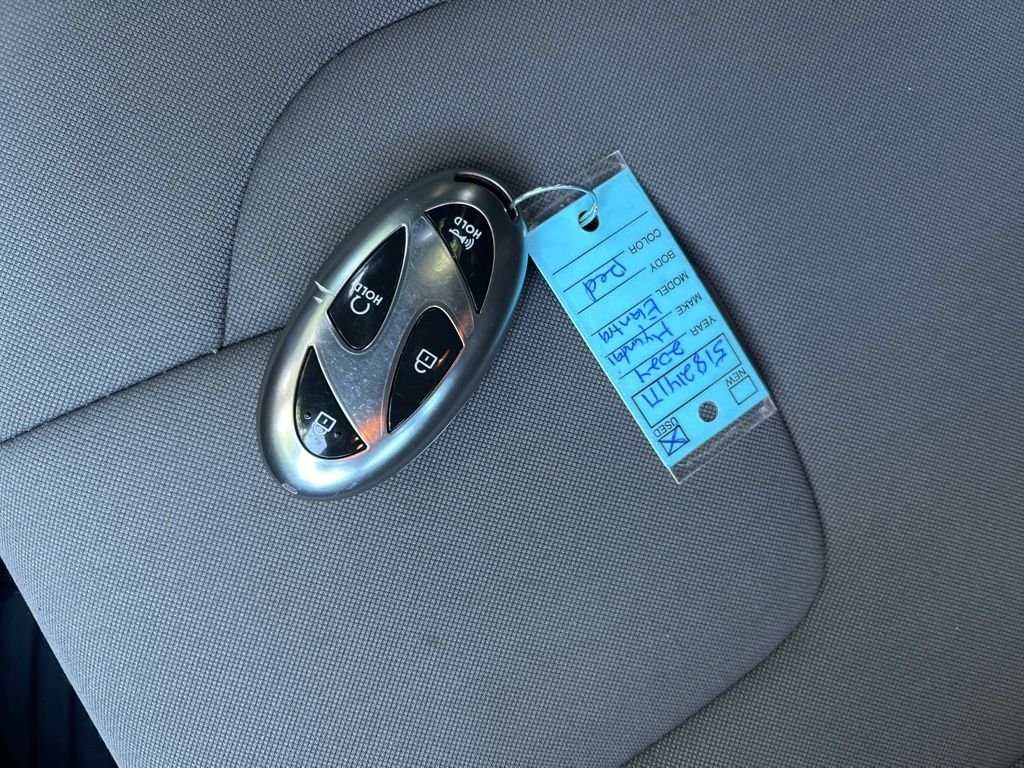 Used 2024 Red Hyundai SEL image 30