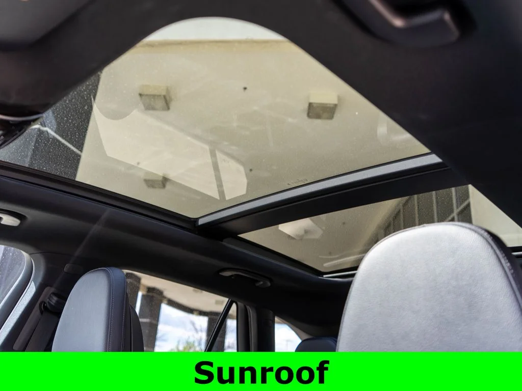 Used 2023 Black Mercedes-Benz GLC 300 image 12