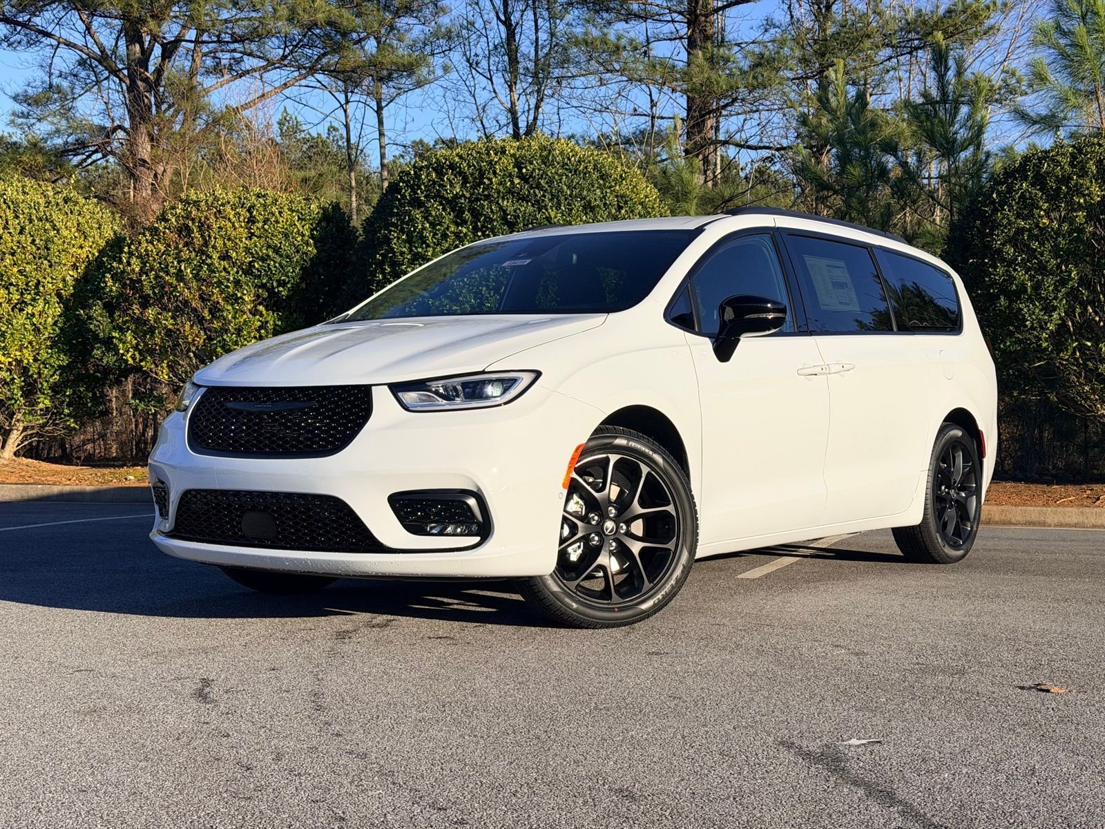 2026 Chrysler Pacifica