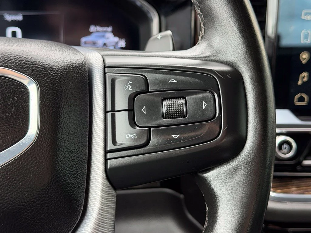 Used 2024 Black GMC Elevation image 18