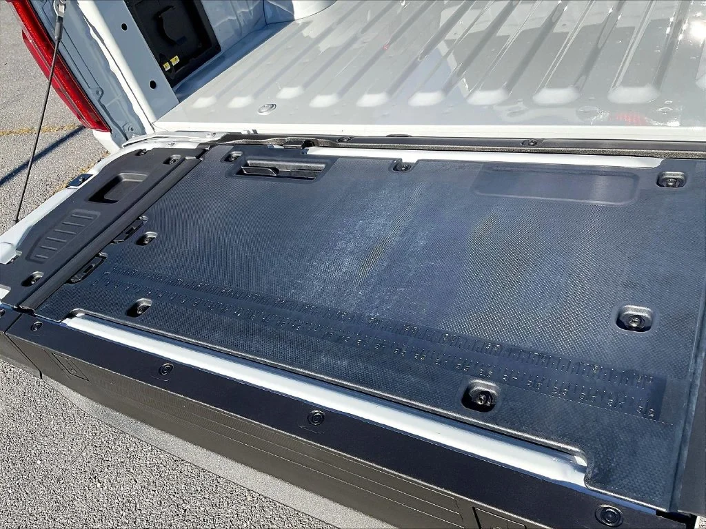 New 2026 Avalanche Ford Lariat® image 34