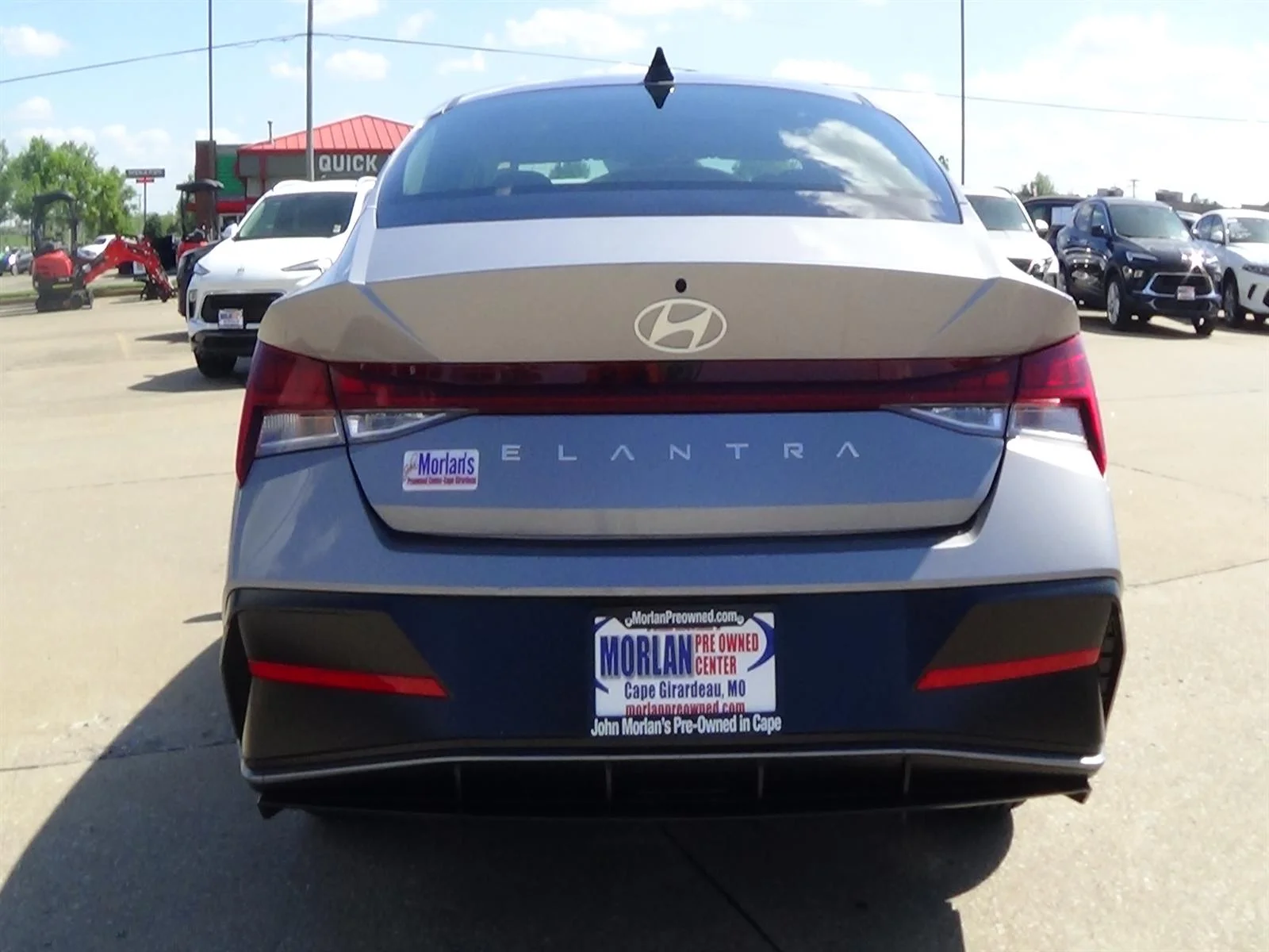 Used 2025 Fluid Metal Metallic (m6t) Hyundai SEL Convenience image 7