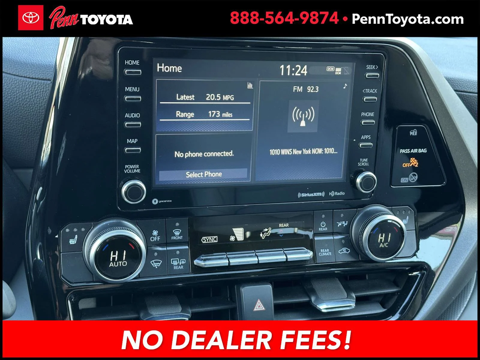 2022 Toyota Highlander XLE - Photo 27