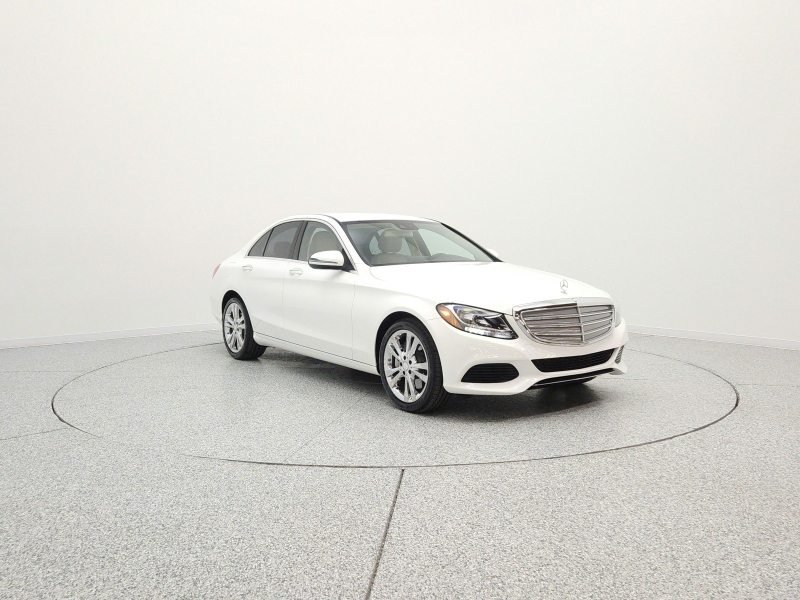 Used 2016 Polar White Mercedes-Benz C 300 Luxury image 3