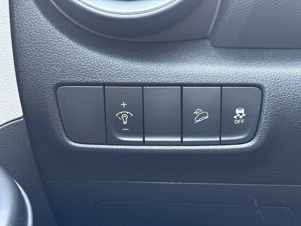 2023 Hyundai Kona SEL - Photo 30