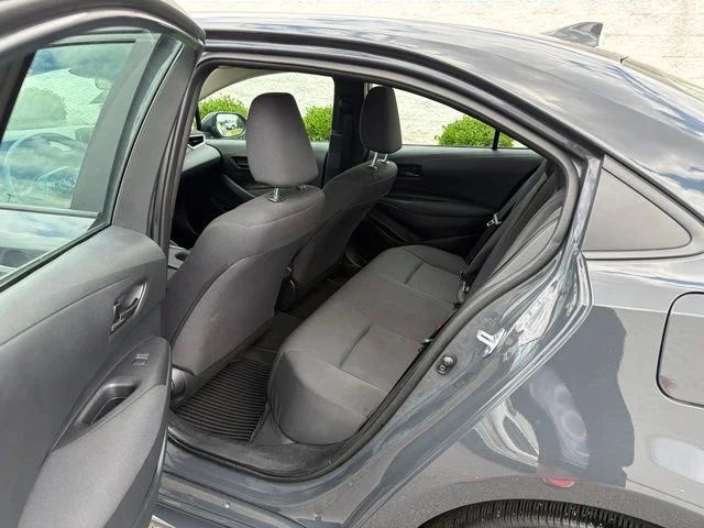 Used 2025  Toyota LE image 19