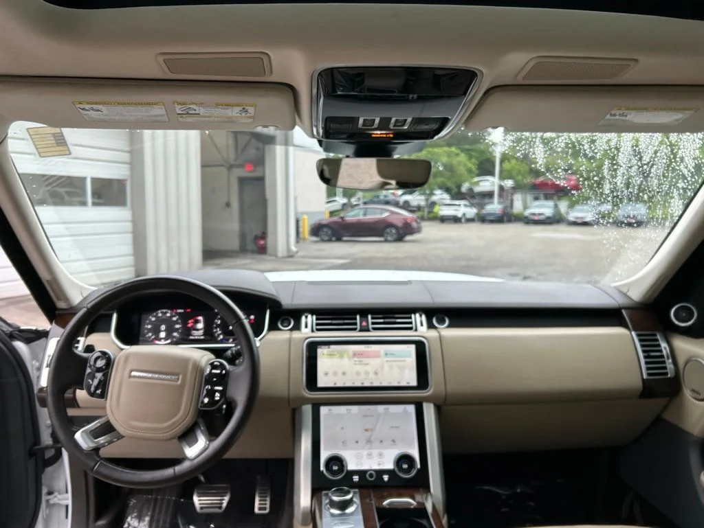 Used 2021  Land Rover Westminster image 17
