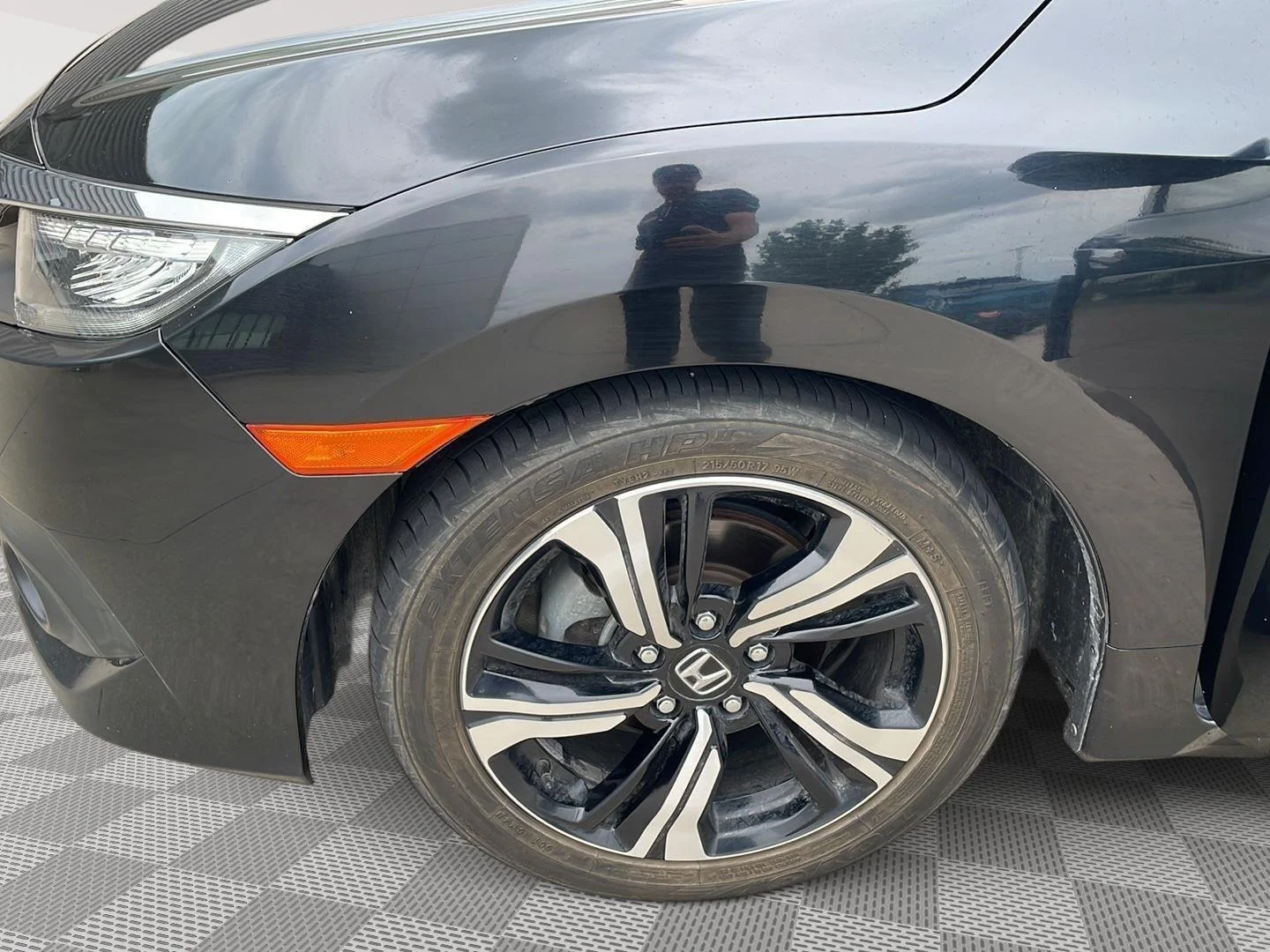 Used 2018  Honda Touring image 20