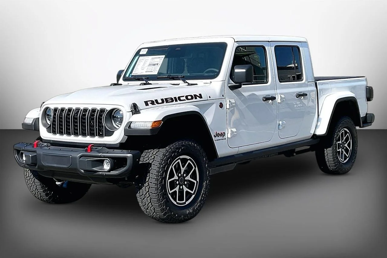 New 2026 Bright White Clearcoat Jeep Rubicon X image 4
