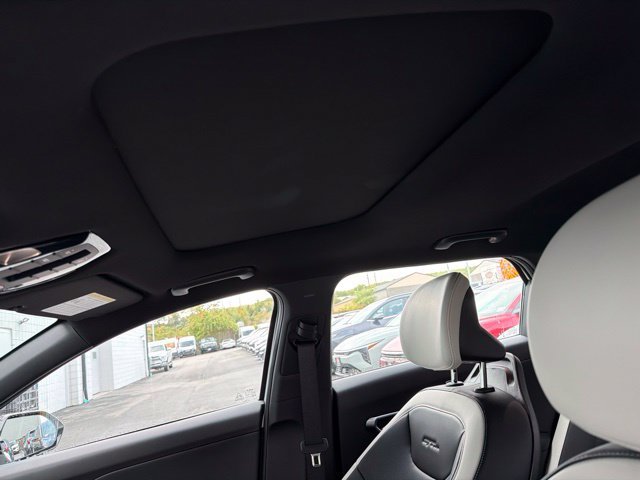 New 2026 Snow White Pearl Kia GT-Line Turbo image 13