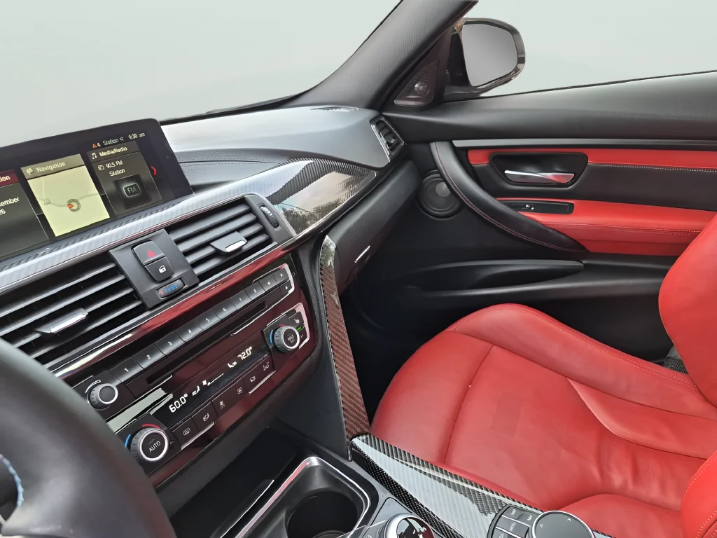 Used 2018 White BMW Base image 22