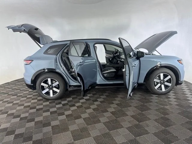 Used 2025 Gray Honda Touring image 16