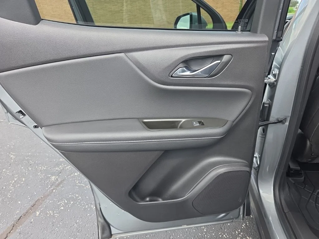 Used 2024 Gray Chevrolet LT image 26