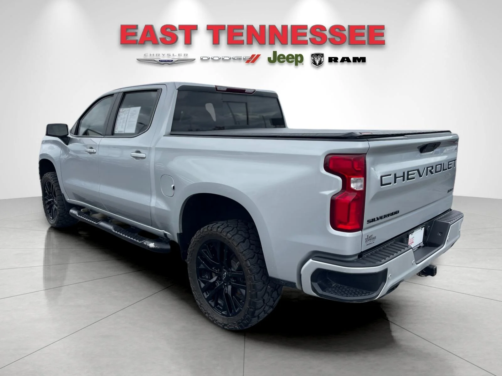 Used 2021 Silver Chevrolet RST image 5