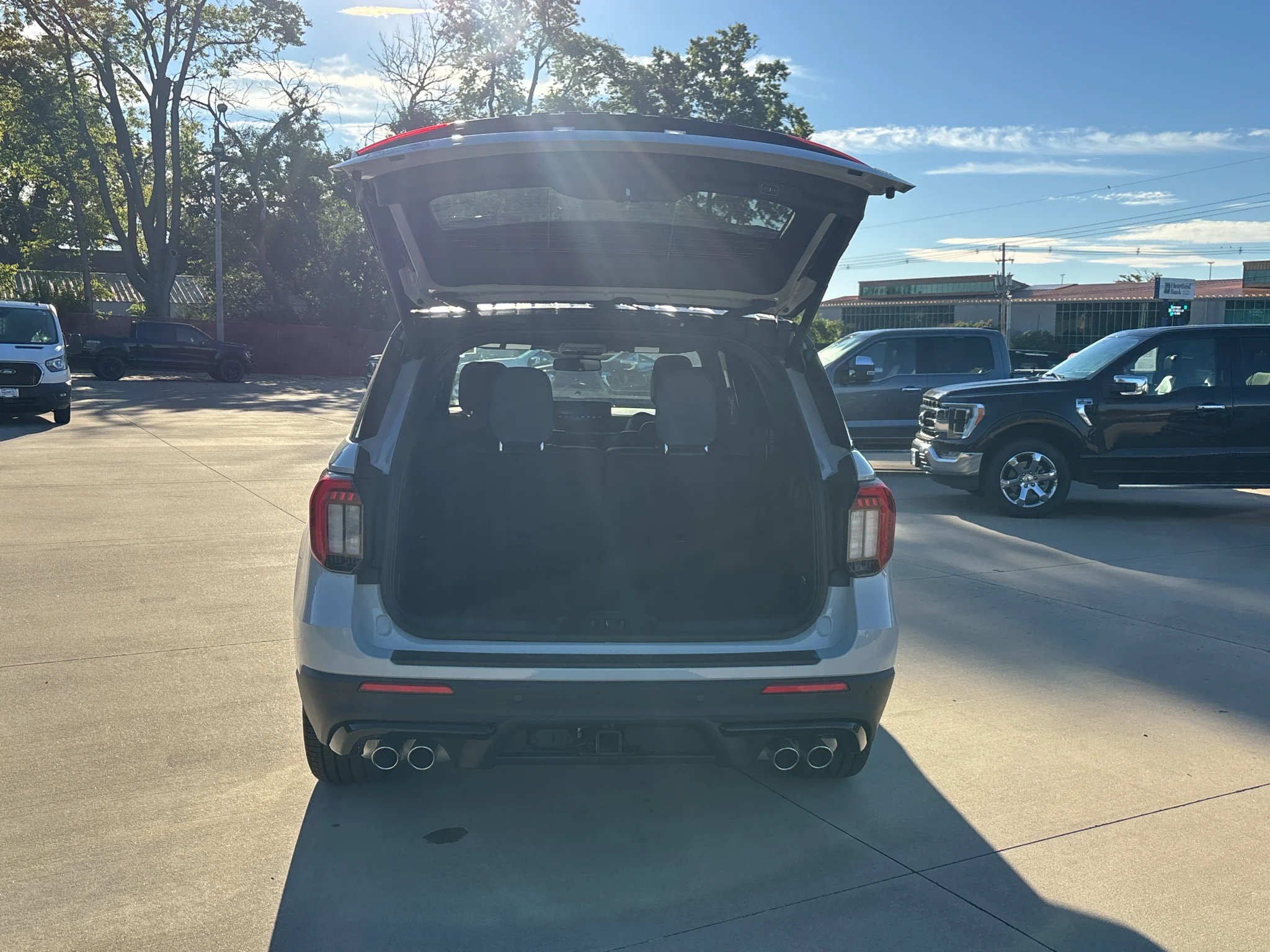 New 2027 Avalanche Gray Ford ST image 13