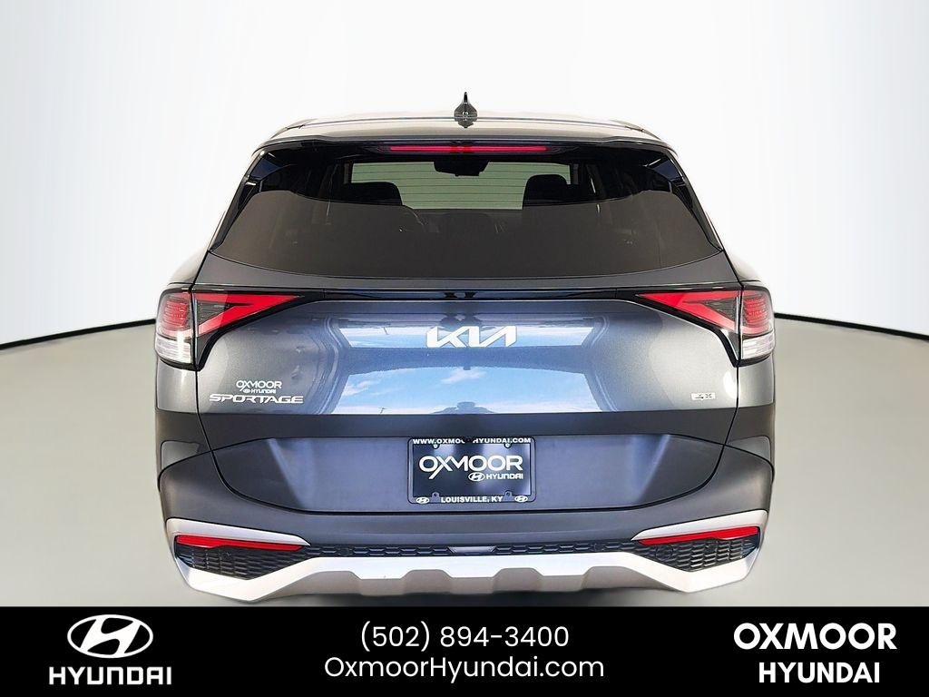 Used 2024 Gravity Gray Kia LX image 6