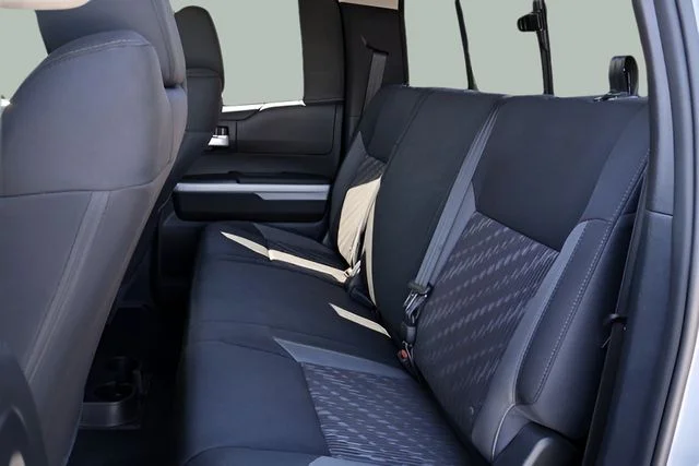 Used 2019 Gray Toyota SR5 image 17