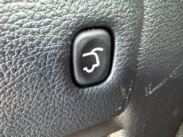 Used 2020 Granite Crystal Metallic Clearcoat Jeep Altitude image 38