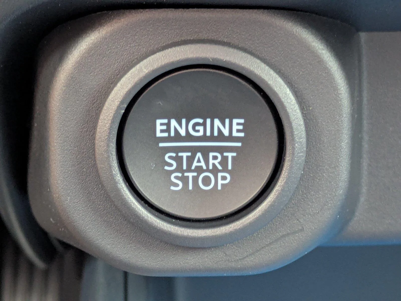 New 2026 Azure Gray Metallic Tri-Coat Ford XLT image 31