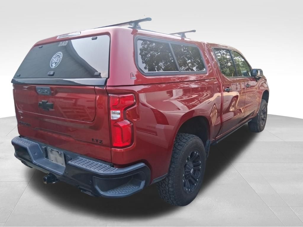 Used 2022 Red Chevrolet LTZ image 12