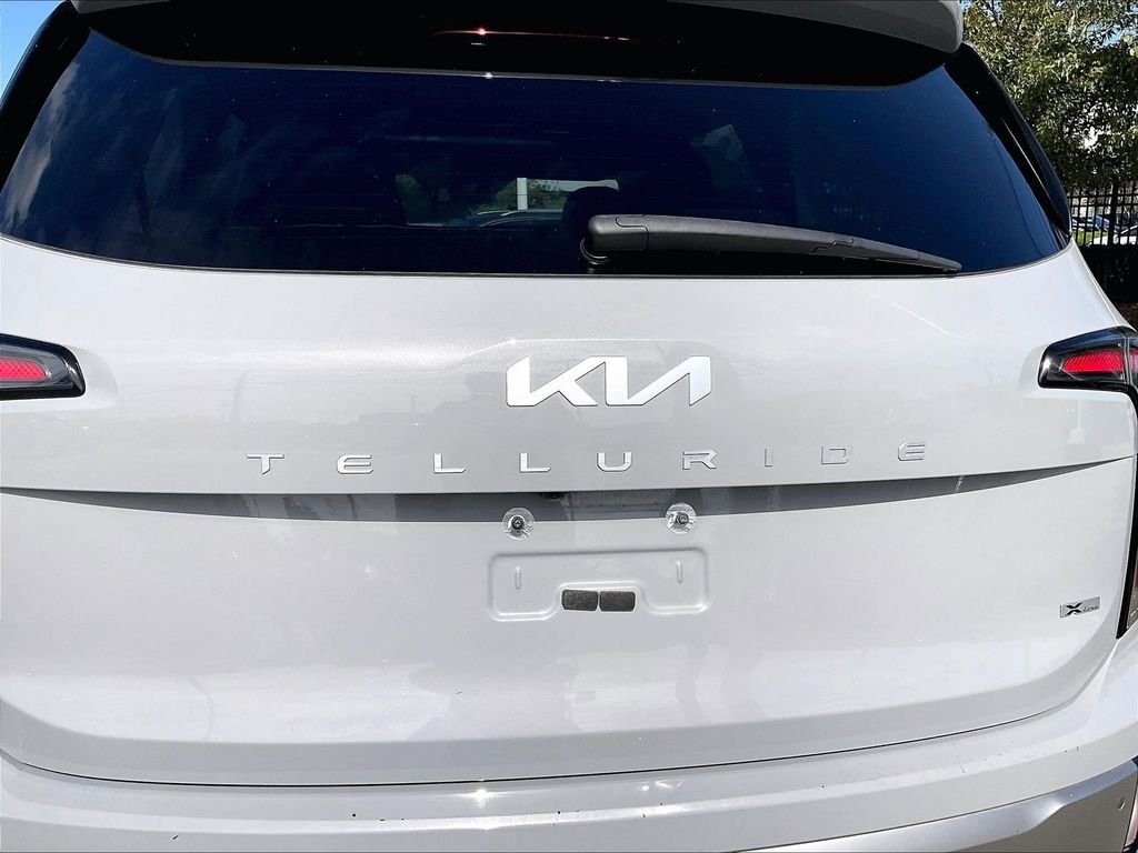 Used 2023 Gray Kia EX X-Line image 30