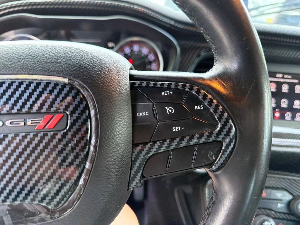 2019 Dodge Challenger SXT - Photo 19