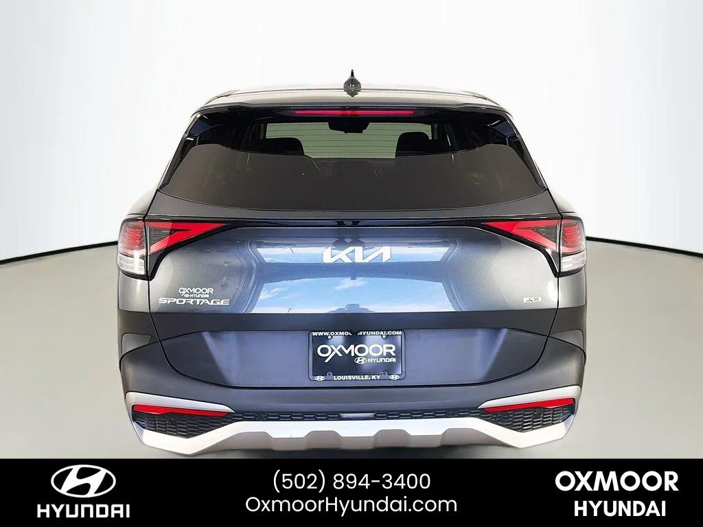 Used 2024 Gravity Gray Kia LX image 6