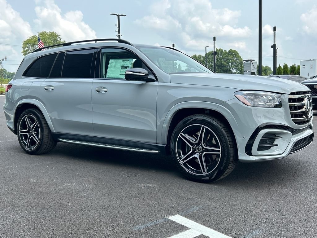 New 2026 MANUFAKTUR Alpine Grey Mercedes-Benz GLS 450 image 2