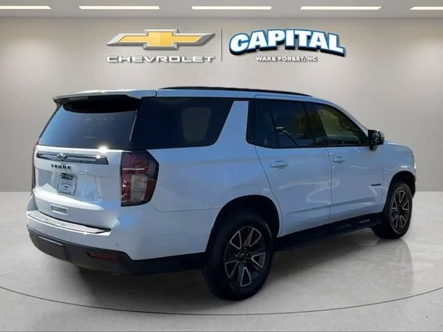 Used 2023 Summit White Chevrolet Z71 image 5