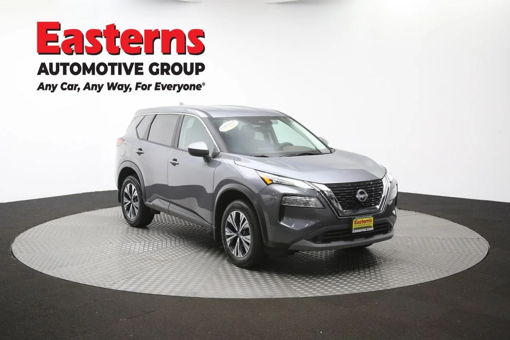 Used 2023 Gray Nissan SV image 49