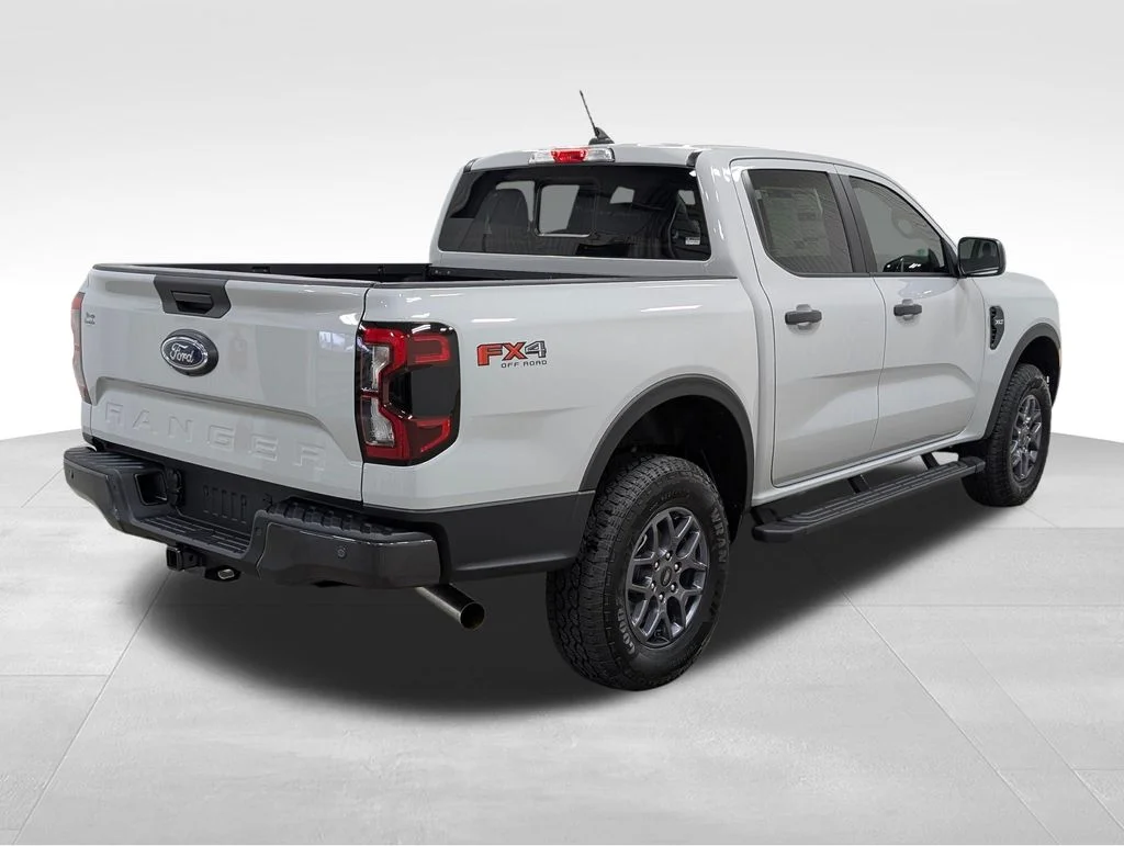 New 2026 Avalanche Ford XLT image 19