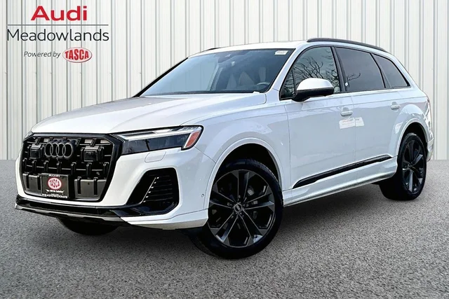 2025 Audi Q7 55 Premium Plus