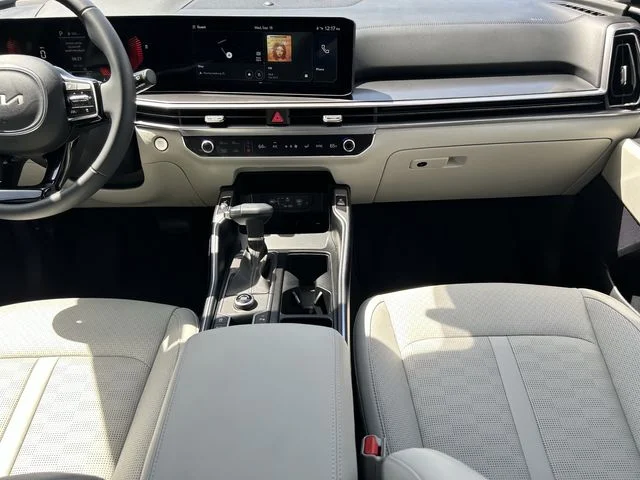 Used 2025 Gray Kia S image 19