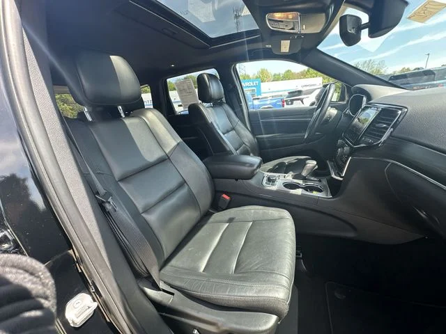 Used 2019 Black Jeep Limited image 31