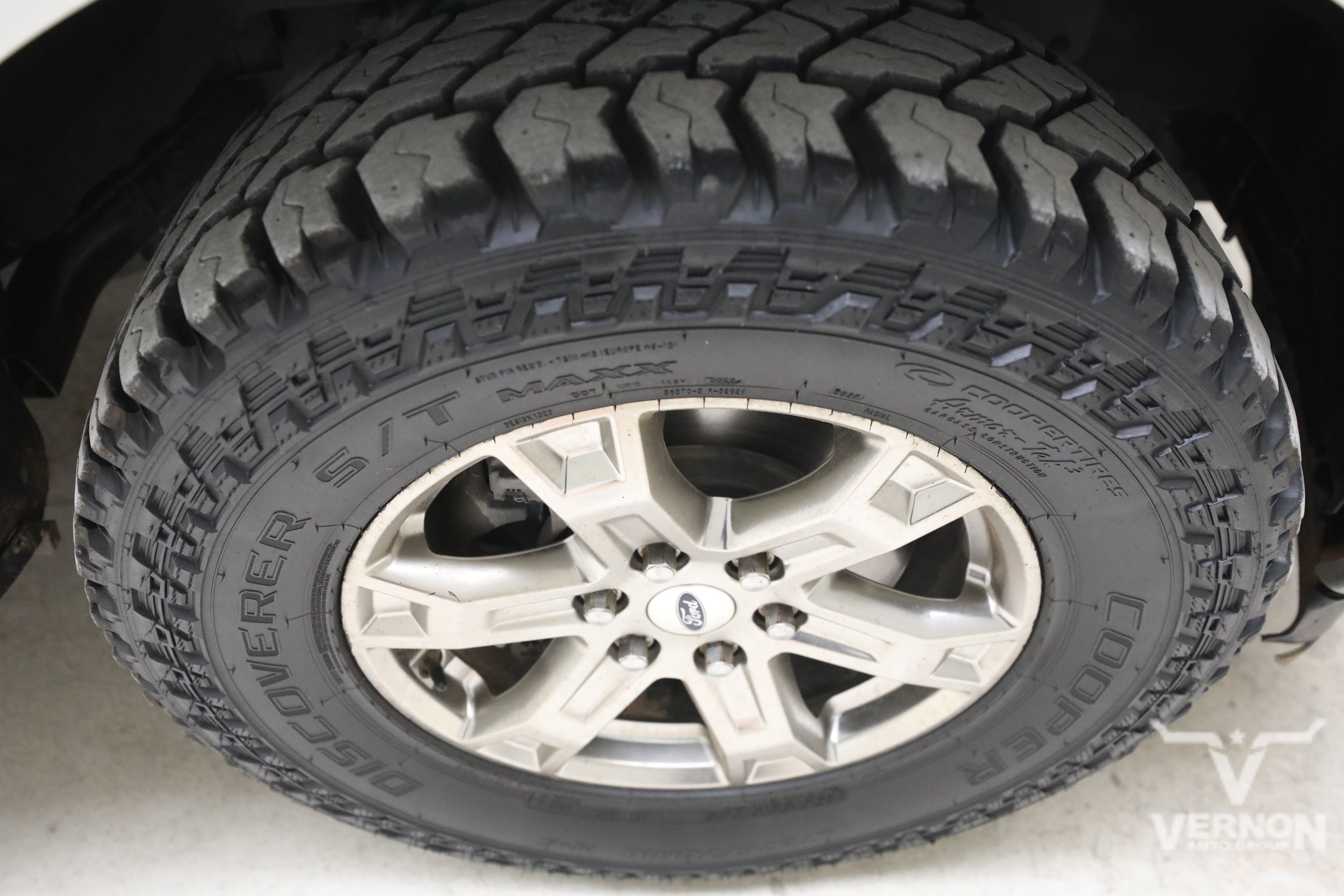 Used 2021 Oxford White Ford Y image 28