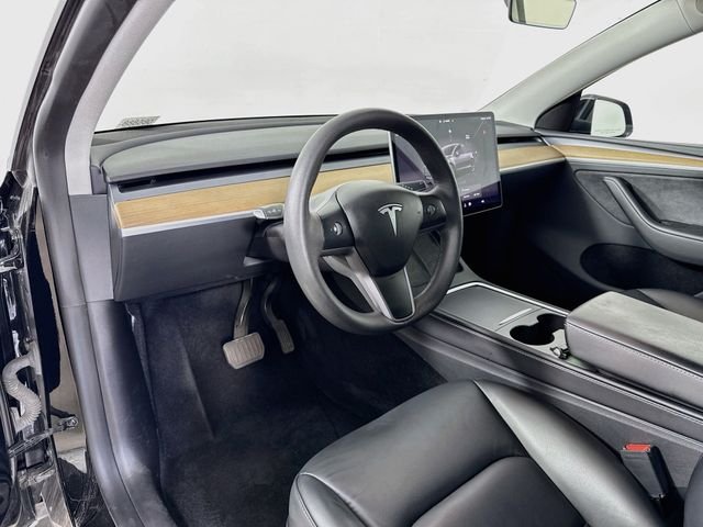 Used 2024 Black Tesla Long Range image 9