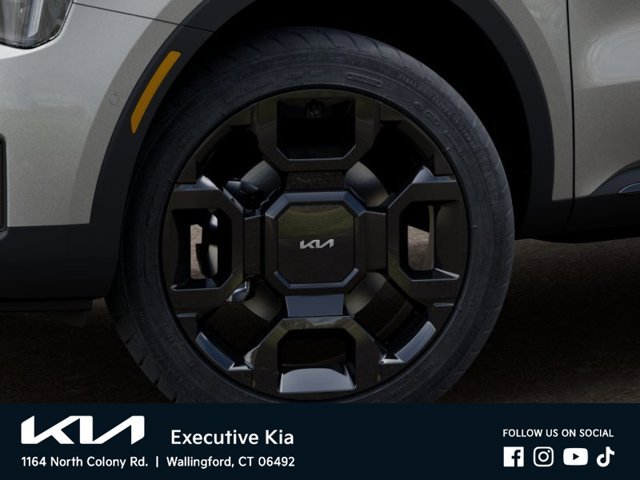 New 2026 Ivory Silver Kia X-Line SX Prestige AWD image 9