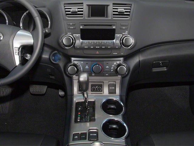 Used 2012 Blizzard Pearl Toyota Base image 10