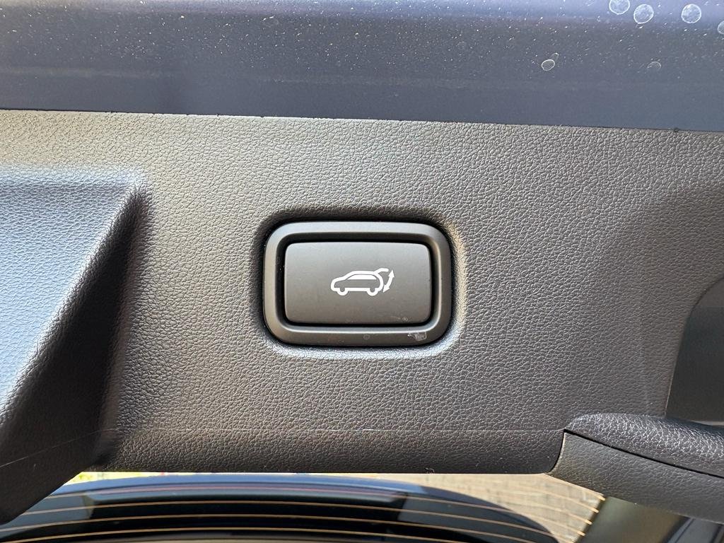 New 2026 Atlantis Blue Hyundai SEL FWD image 21