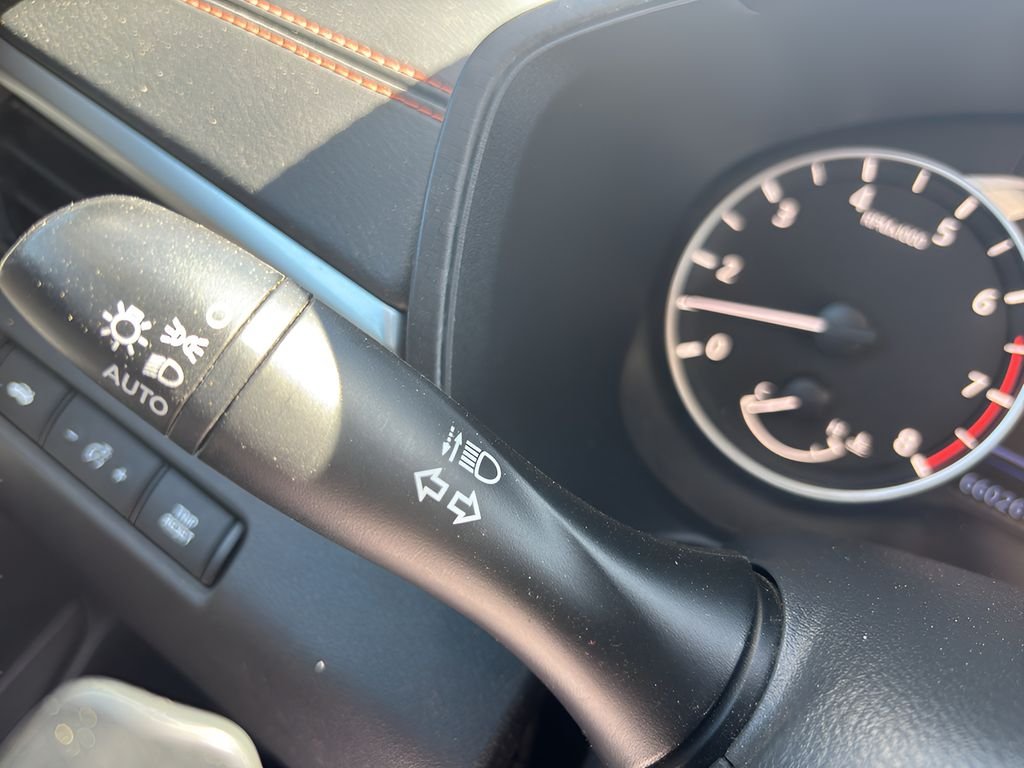 Used 2022 Deep Blue Pearl Nissan 2.5 SR image 17