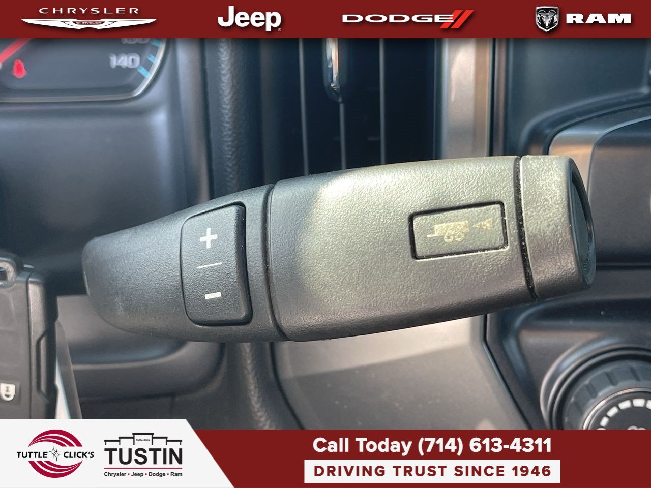 Used 2015 Silver Ice Metallic Chevrolet LT image 23