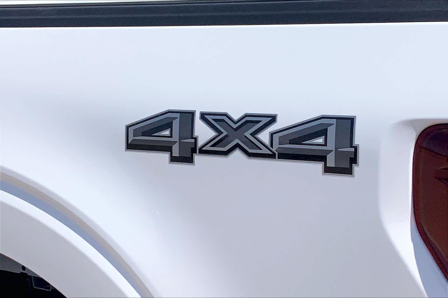 New 2026 Oxford White Ford STX image 15