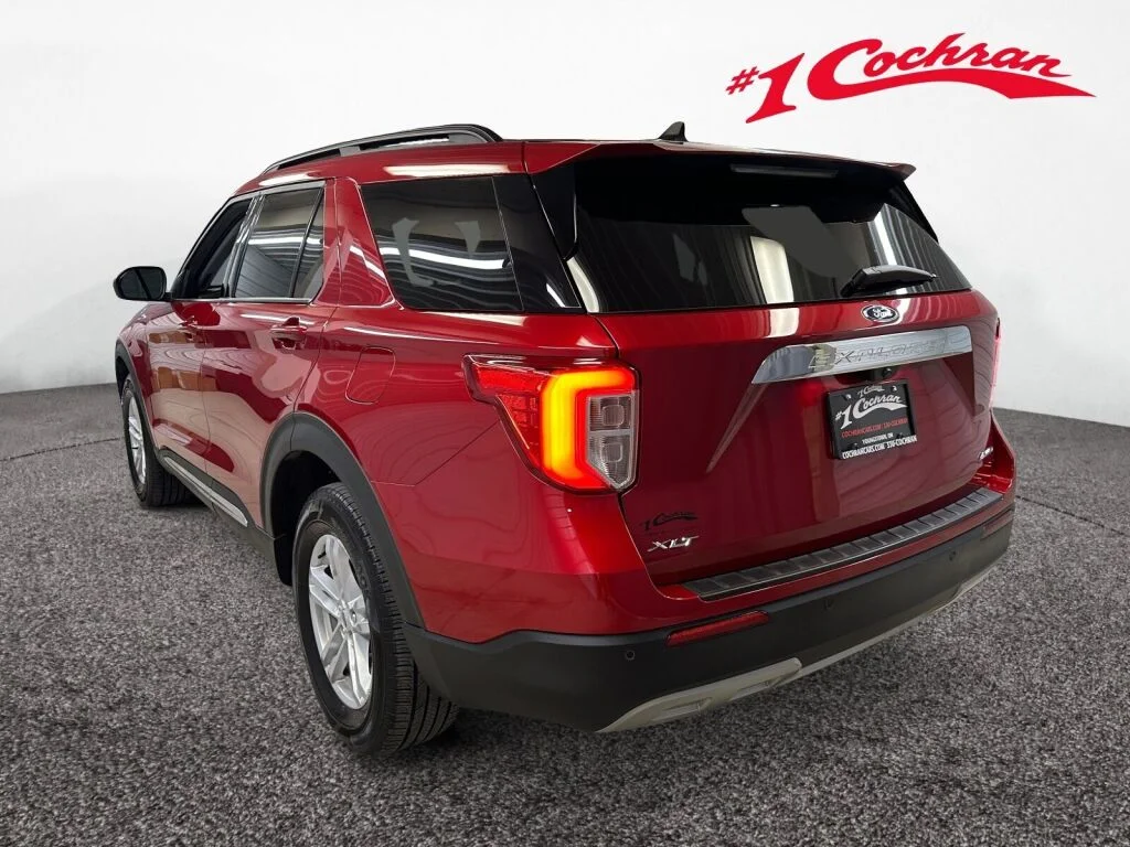 Used 2024 Red Ford XLT image 21