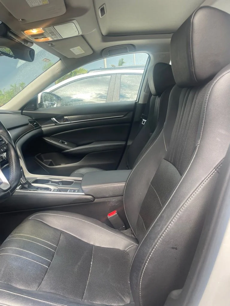 Used 2019 Platinum White Pearl Honda EX-L image 3