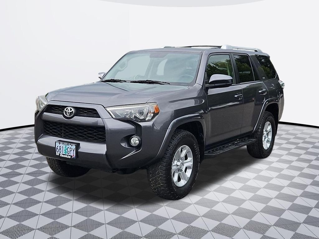 Used 2016 Magnetic Gray Metallic Toyota SR5 image 1